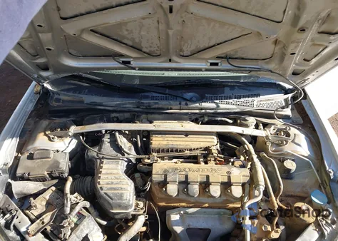 2005 Honda Civic Lx from USA, damaged, VIN JHMES16555S006038